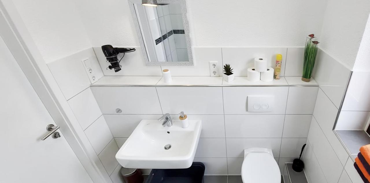 Charmante & Gemuetliche Wohnung Золінген Екстер'єр фото